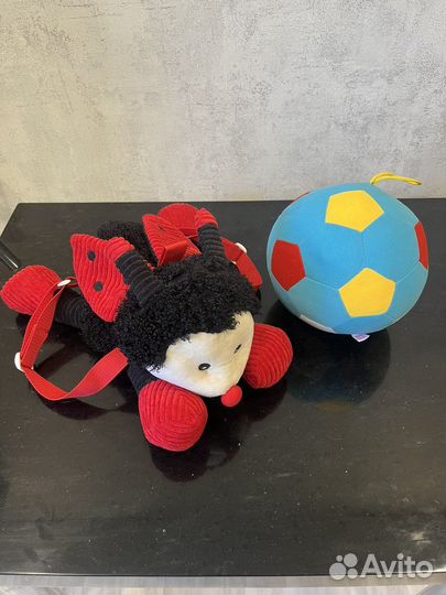 Мячик и рюкзачок божья коровка