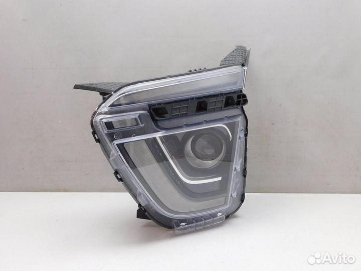 Фара левая Hyundai Creta