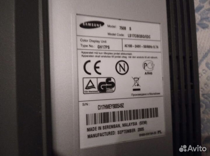 Монитор Samsung