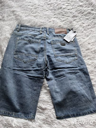 Шорты джинсовые