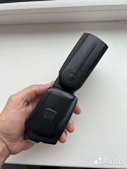 Вспышка Canon speedlite 600ex rt