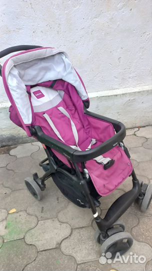 Прогулочная коляска