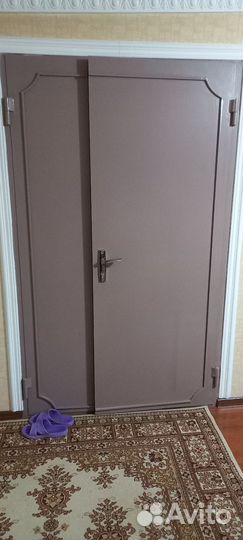 Двери наружрие миталические б/у