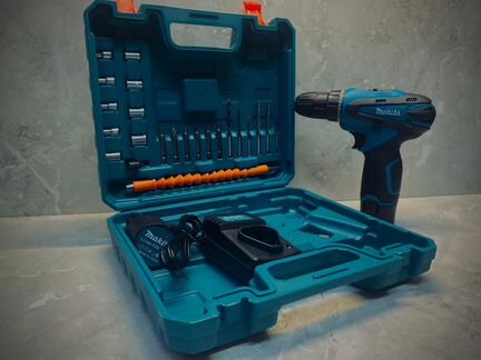 Шуруповерт Makita DF330DWE