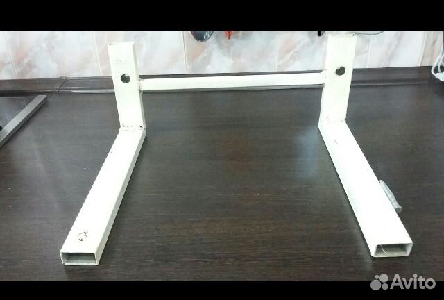 Полка под микроволновку подвесная металлическая