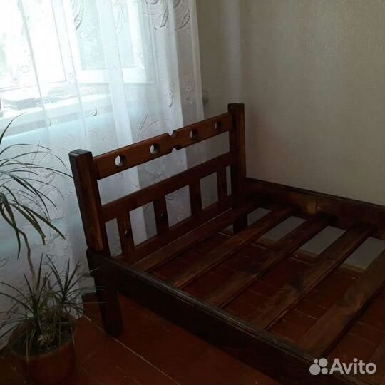 Продаю стол, лавочки, изделия из дерева