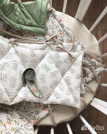 Бортики в кроватку