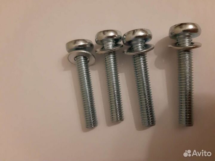 Крепеж для телика Samsung M8 x 45mm без спейсеров