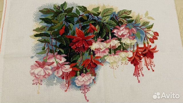 Готовая вышивка крестиком 