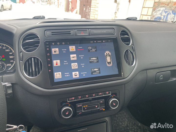 Магнитола Volkswagen Tiguan 2007-2016, есть Teyes