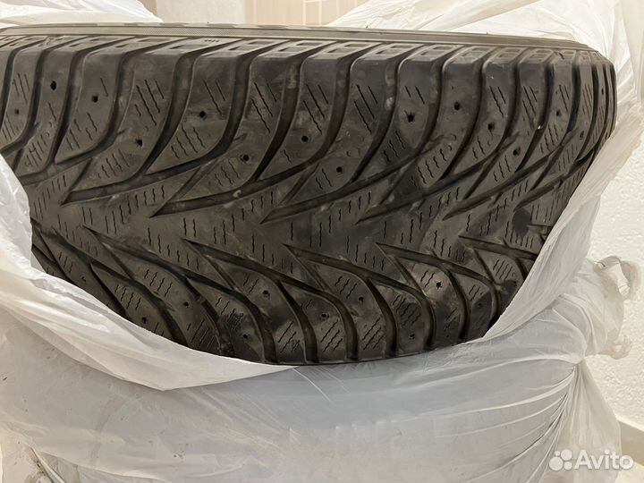 Yokohama 104ZR 225/55 R17