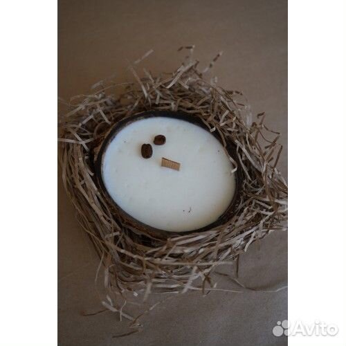 Свеча в кокосе