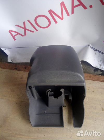 Кожух рулевой колонки nissan datsun