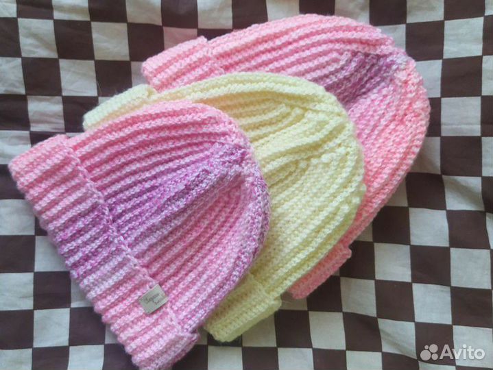 Шапка женская ручная вязка