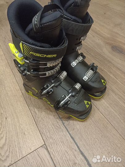 Горнолыжные ботинки детские