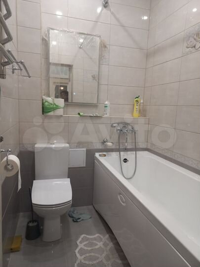 2-к. квартира, 70 м², 1/2 эт.