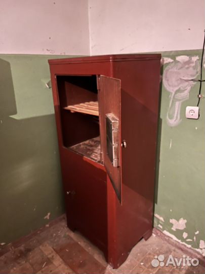 Сейф 1600х700х500мм