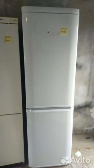 Холодильник Hotpoint ariston