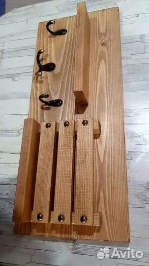 Ключница настенная из дерева