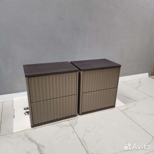 Тумба прикроватная