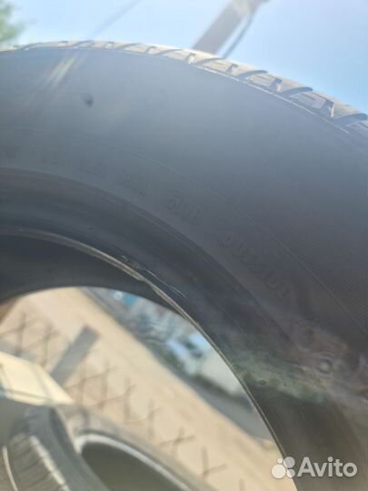 Continental ContiCrossContact LX 215/65 R16 98H