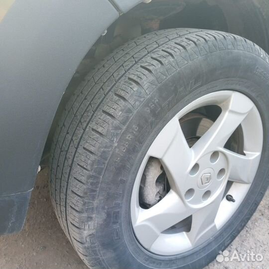 Continental CrossContact LX 215/65 R16