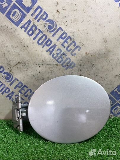 Лючок бензобака Mazda 6 Gg седан 1.8 L8 2004