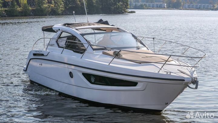 Azimut 34 Atlantis моторная яхта с харт-топом