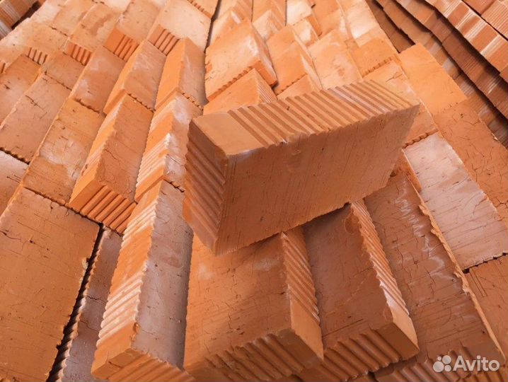 Кирпич керамический M150/M200 полнотелый
