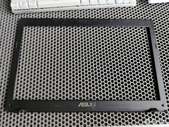 Рамка матрицы Asus K55VD