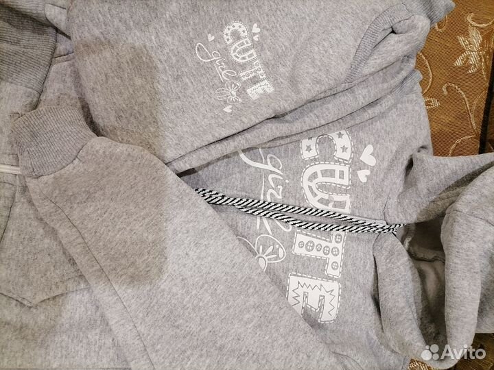 Спортивный костюм для девочки