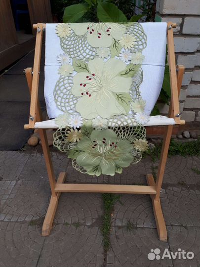 Станок для вышивания напольный