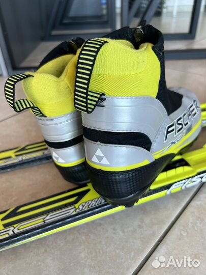 Беговые лыжи fischer для подростка