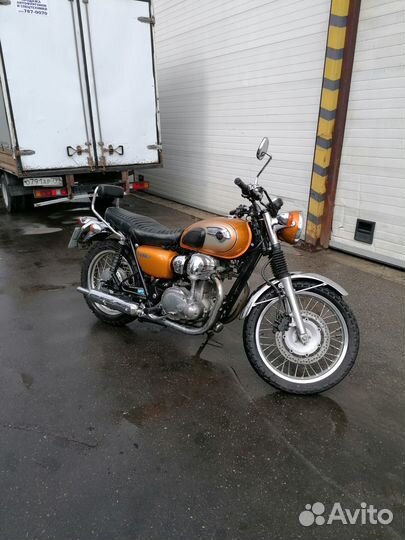 Продам мотоцикл Kawasaki W800