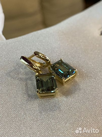 Золотые серьги