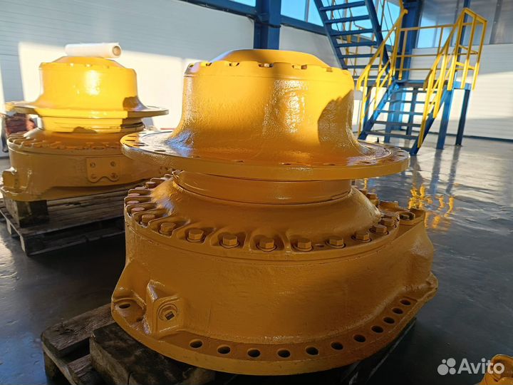 Бортовой редуктор komatsu d375