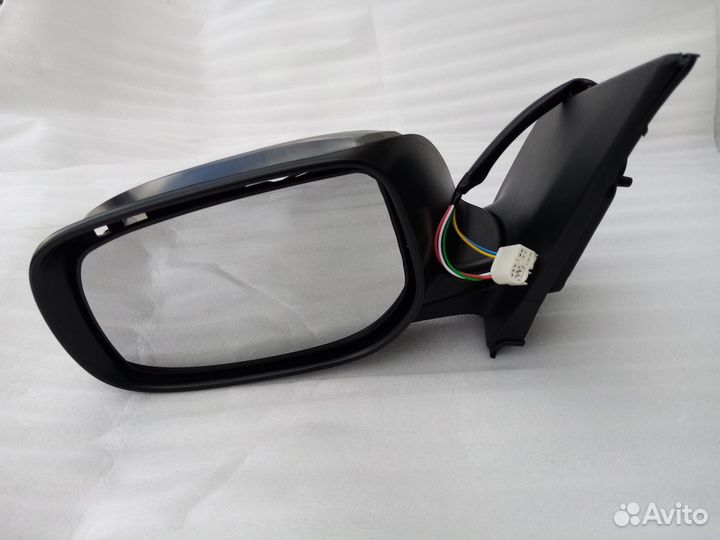 Toyota Corolla E150 зеркало новое 2006-2012