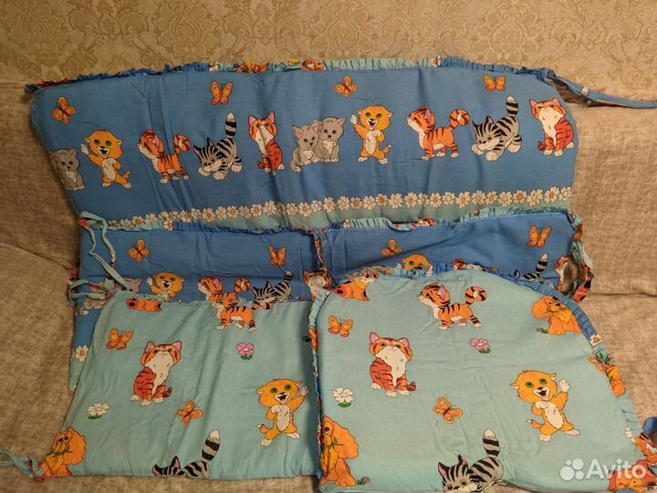 Бортики на кроватку