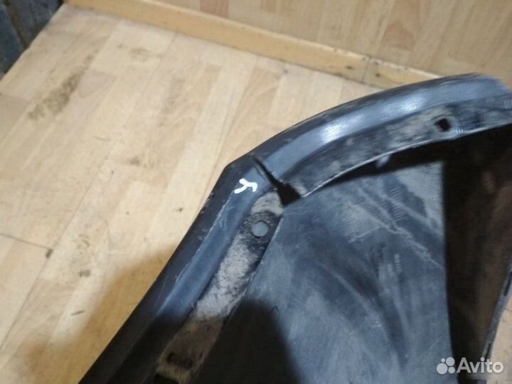 Бампер задний под парктроники Volvo