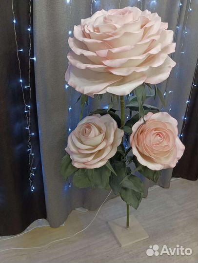 Светильник напольный цветок