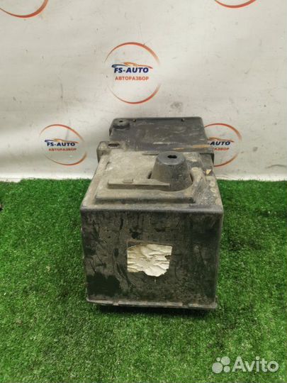 Короб аккумулятора Ford C-Max хетчбек 1.6 jqda