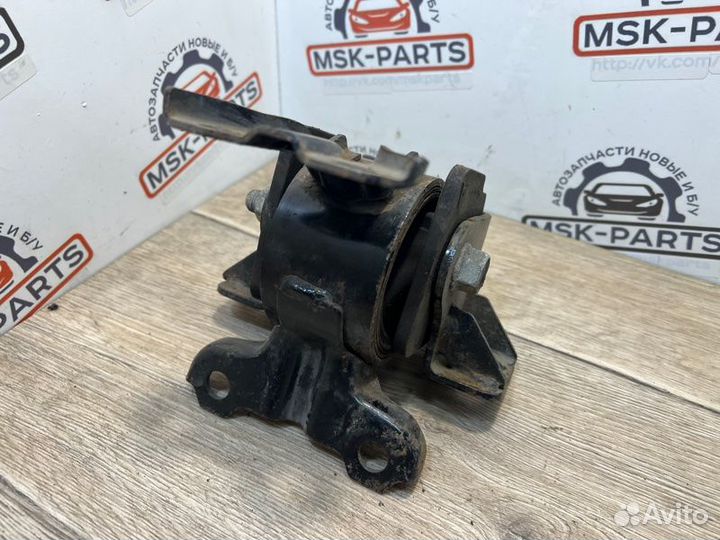 Опора двигателя правая Mitsubishi Lancer 10 4A92