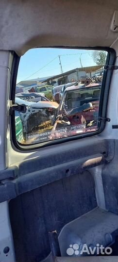 Стекло боковое. Задняя, левая. Ситроен Берлинго