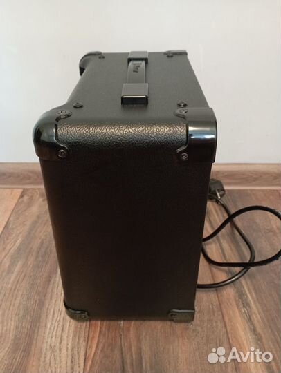 Гитарный комбоусилитель Marshall MG10CF