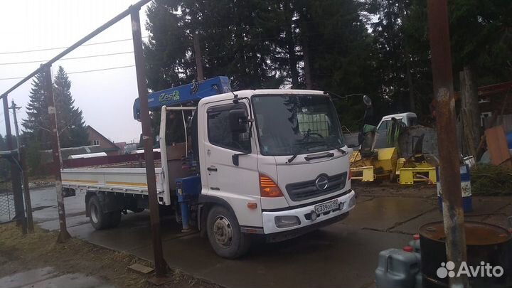 Hino 500 (Ranger) с КМУ, 2014