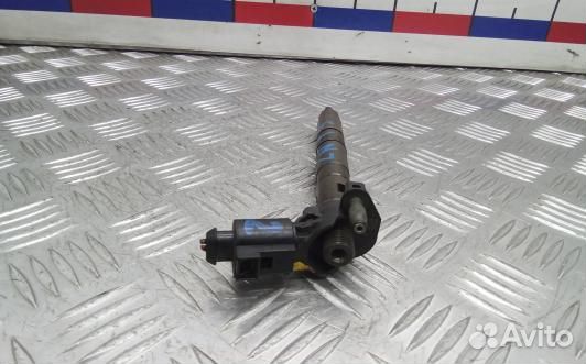 Форсунка дизельная volkswagen passat B6 (ZNT09AL02