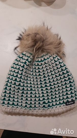 Шапка женская теплая