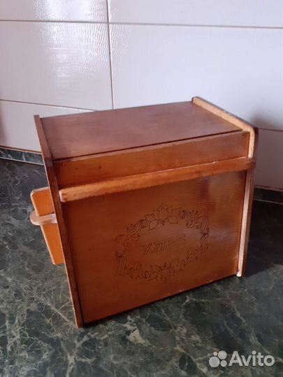 Хлебница деревянная времен СССР