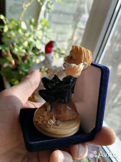 Статуэтка Денежная Бизнесс Леди Прикольная Фигура