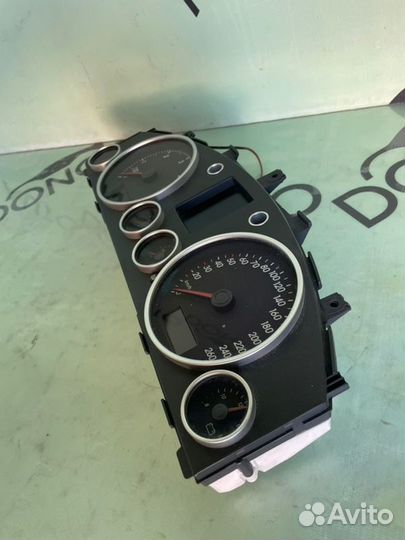 Щиток приборов Volkswagen Touareg 7L дорест. 2.5D